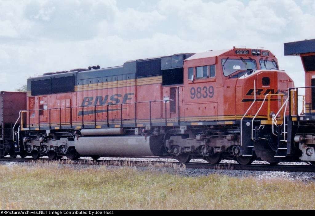 BNSF 9839